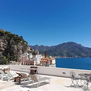 villa-torricella-amalfi.hotels-amalfi.com/