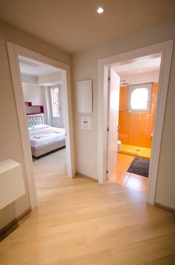 Luxury 65Mq Under The Two Towers Apartment Bologna Italy