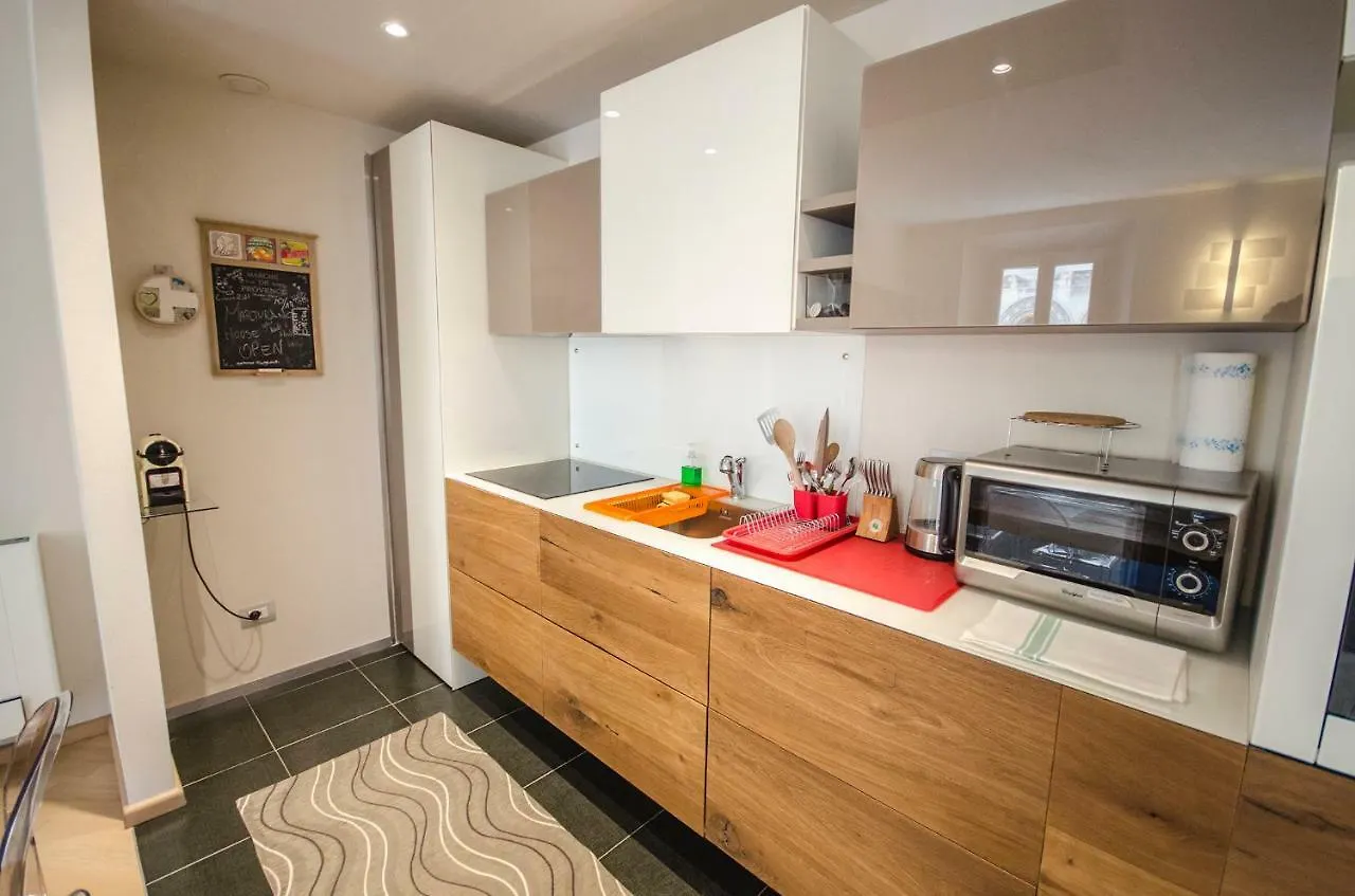 Luxury 65Mq Under The Two Towers Apartment Bologna Italy